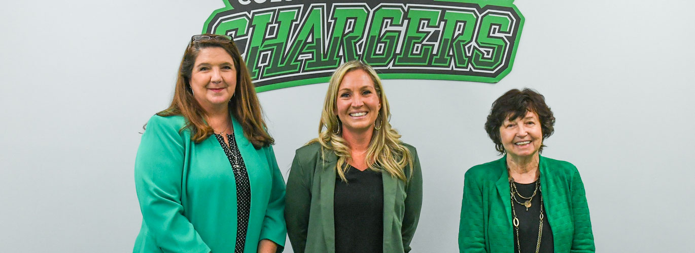 (left to right) Cissy Holt, Katie Willingham, and Dr. Janet F. Smith