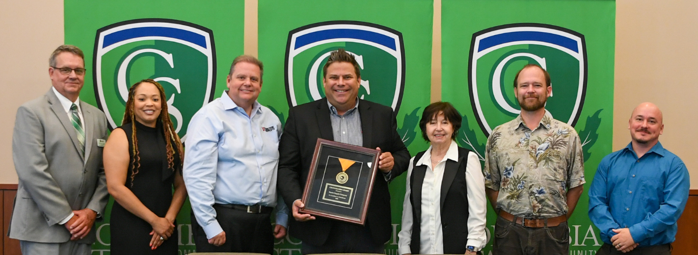 Tractor Supply Company receives the 2020 Chancellor’s Award of Excellence in Philanthropy on behalf of the Tennessee Board of Regents. Pictured (left to right): Dearl Lampley, Columbia State vice president of the Williamson campus and external services; Tachaka Hollins, TBR assistant vice chancellor of academic affairs; ; Glen Allison, TSC vice president of customer facing applications development; Dr. Janet F. Smith, Columbia State president; Dr. Matthew Muterspaugh, Columbia State dean of science, technology and mathematics division and associate professor of mathematics; and Ryan Badeau, Columbia State assistant professor of physics.