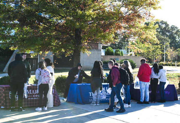 Maury County students attend the college fair at Columbia State.