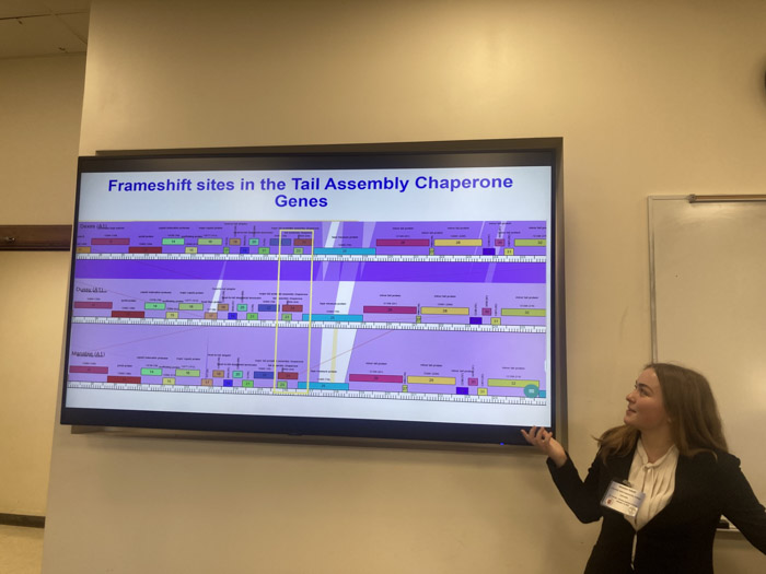 Columbia State Community College dual enrollment student Madalyn Falletti presenting at the 133rd Tennessee Academy of Science meeting where she won first place.