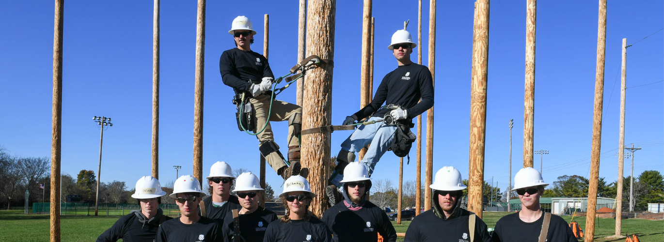 Fall 2024 Pre-Apprentice Lineworker Metallica Scholars Initiative recipients