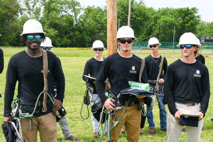 Pictured (left to right): Switch change winners Jaylun Wilks from Gallatin in third place, Hayden Brandon from College Grove came in second place and Cameron Nelms from Tullahoma came in first place.