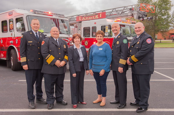 Area Fire Chiefs with Columbia State Administration
