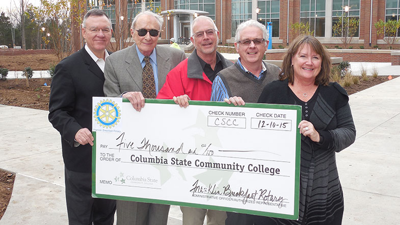 Franklin-Breakfast-Rotary-Donation Rotary Club and CSCC staff with donation check