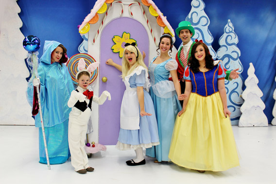 Once Upon A Christmas Cast of Once Upon A Christmas
